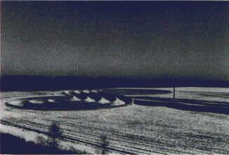 Munich Airport Hillfigure